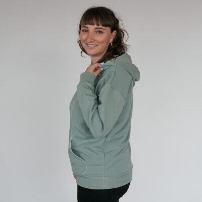 UNDER THE RAINBOW - HOODIE – Bild 4