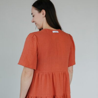 STUFENKLEID ROT – Bild 3